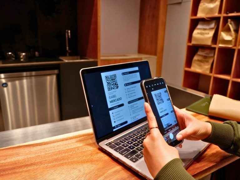 QR-коды в ресторане: 10 идей использования, которые приносят выручку